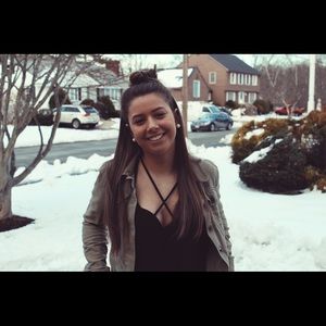 Meet your Posher, Ashley